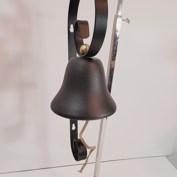 1950s Captains Bell Wall Mounted Black Metal Leather Cord NOS with Box Clang - Picture 4 of 11